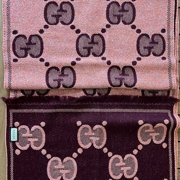 Gucci GG Wool Jacquard Scarf - Picture 2 of 8